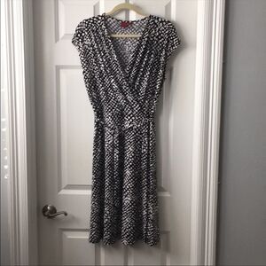 Excellent condition 212 Collection belted dress